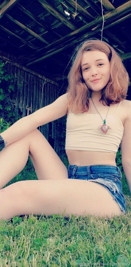 blazinghottietv2 XXX OnlyFans
