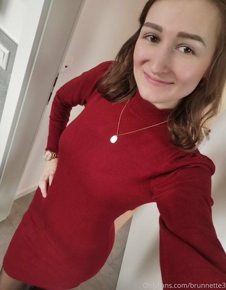 brunnette3 Leaks OnlyFans