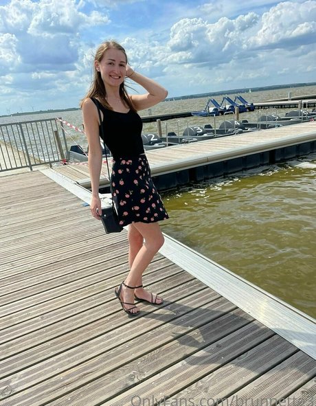 brunnette3 OnlyFans Nacktbilder geleakt