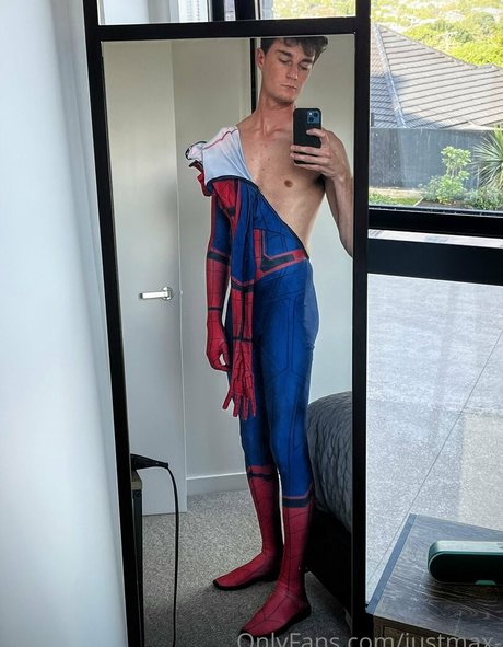 justmax_ XXX OnlyFans