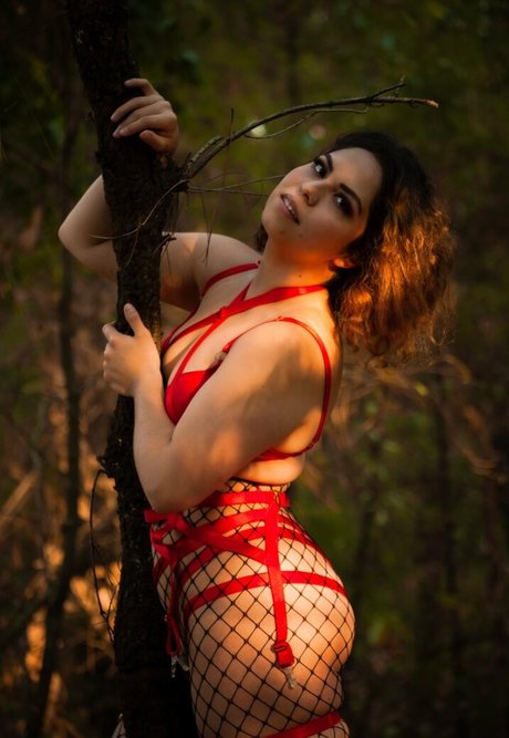 crimson ghoul OnlyFans Bilder