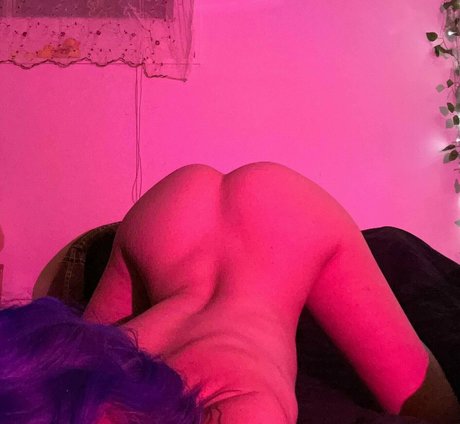 stonedsunni Nacktbilder OnlyFans Leaks