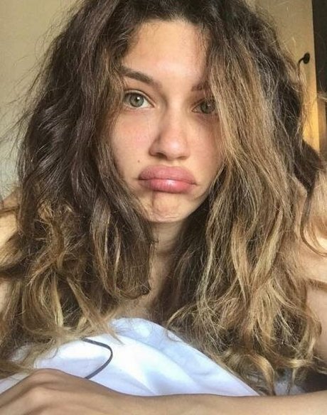 vollbusige dessous onlyfans heiß nackt Content