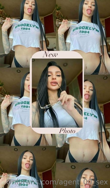 charming megan OnlyFans Striptease