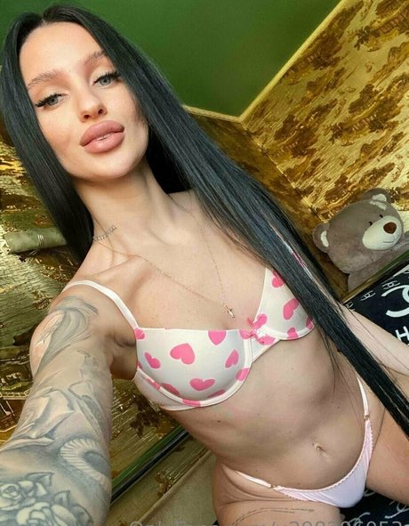 charming megan OnlyFans-Leaks