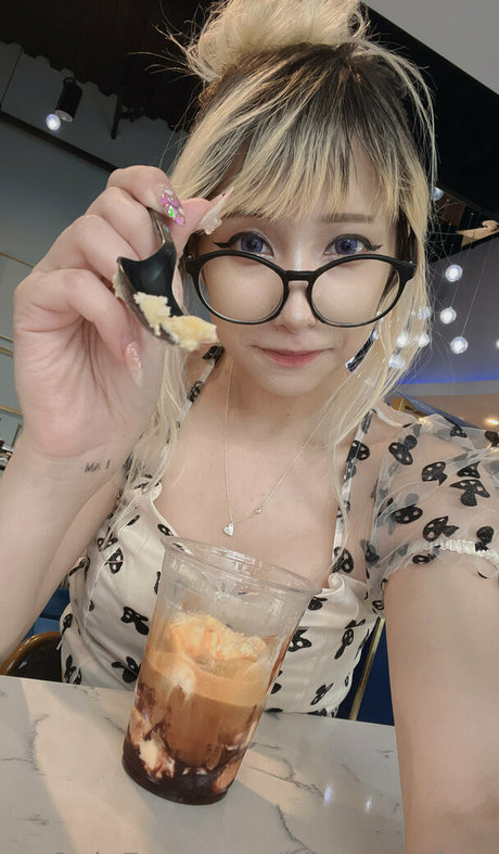 idlesann free Nacktbilder OnlyFans Leaks