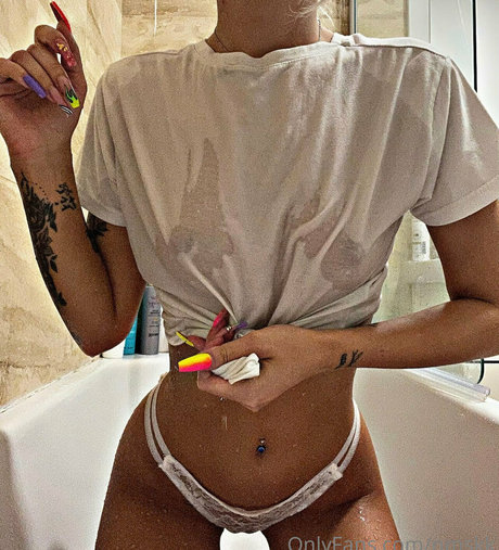 nmskkk5 OnlyFans Inhaltstyp