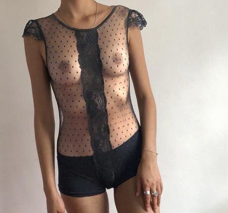 Depop Wins OnlyFans-Creator