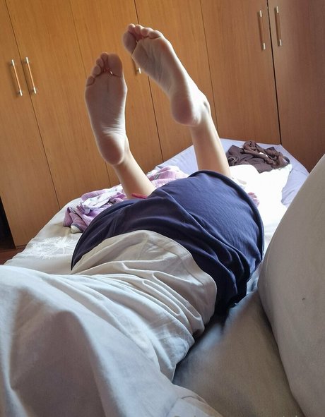 Nirvy OnlyFans Model Bilder