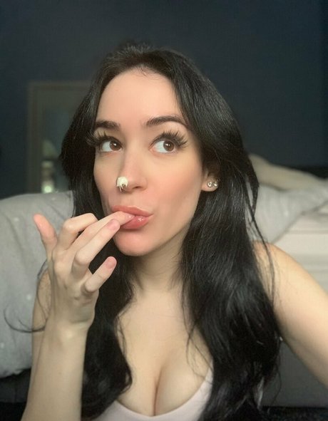 bellabeloved3 OnlyFans-Rezensionen