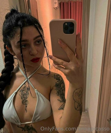 annapicasso Füße OnlyFans