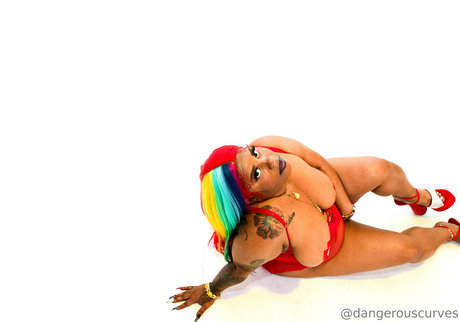 dangercurves OnlyFans Brüste Bild