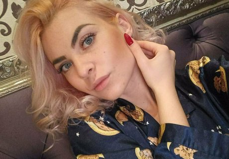 dragonb0rn OnlyFans-Bilder