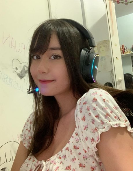 Kikira02 Nacktbilder von OnlyFans