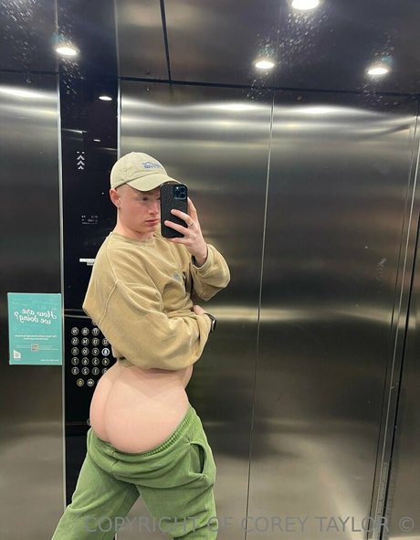 coreytaylorvip Nacktbilder geleakt