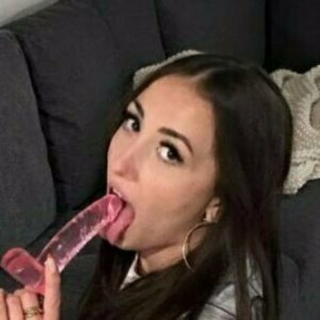 leila crystal OnlyFans Nackt