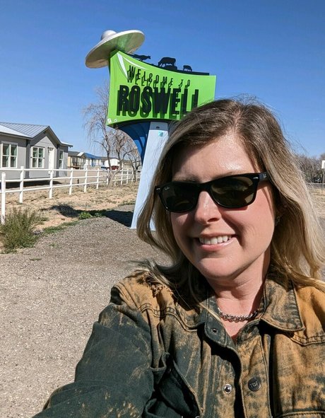 bee88i OnlyFans Model Bilder