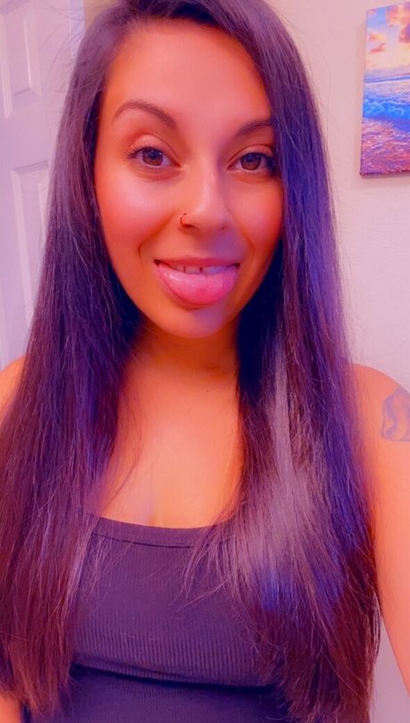 babydoll0615 OnlyFans nackte Brüste