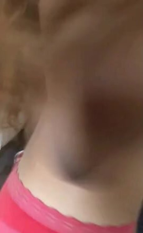 Emma Shore Oben ohne OnlyFans