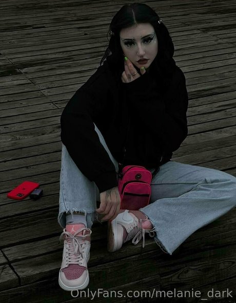 melanie dark Nacktbilder OnlyFans Leak