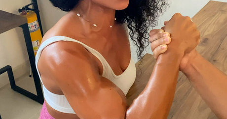 brendabiceps Nacktbilder von OnlyFans geleakt