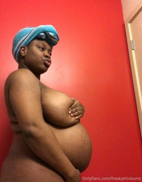 freakythickums Kostenlose OnlyFans-Pornos