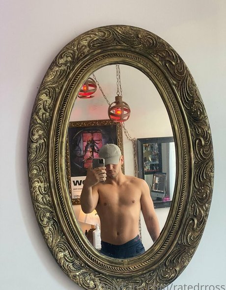 ratedrross Leaks von OnlyFans