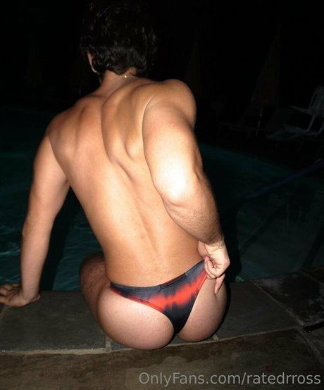 ratedrross Nacktbilder von OnlyFans geleakt