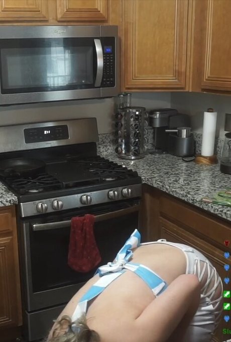 IceTokki OnlyFans Bilder