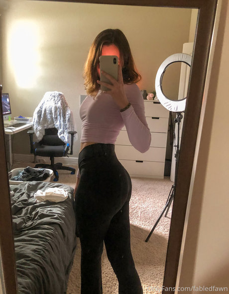 Fabled Fawn Neues OnlyFans