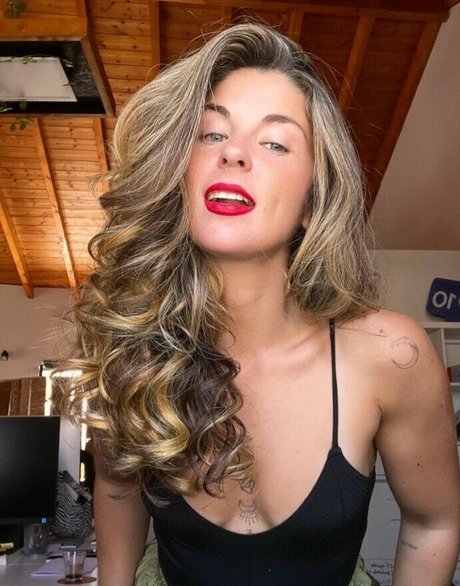 souland mind OnlyFans Strip