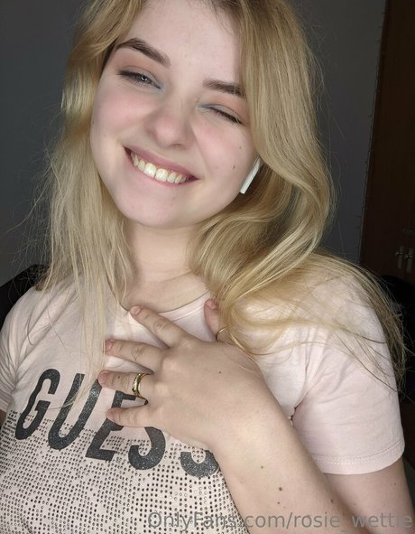 rosie wettie Porn OnlyFans Leak