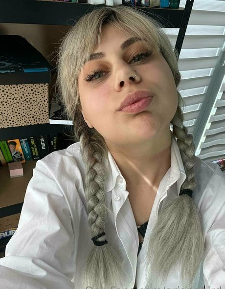 arianabird Nacktbilder OnlyFans geleakt