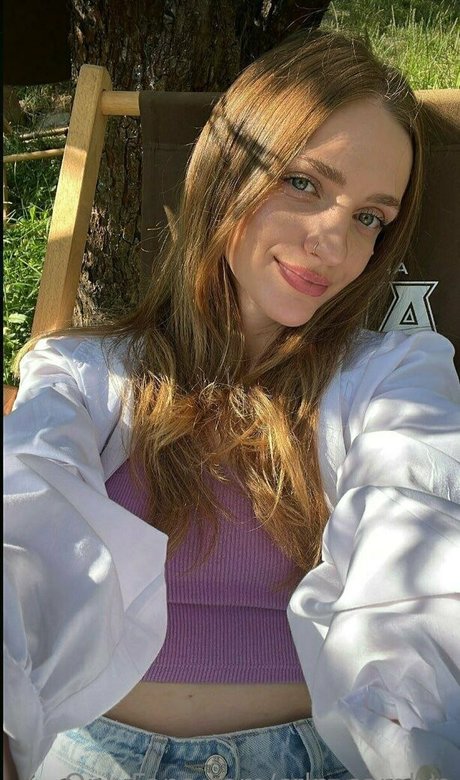 crln carolyn Nacktbilder von OnlyFans geleakt