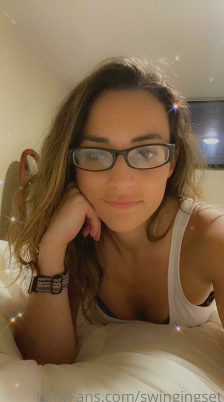 swingingset OnlyFans Nacktbilder