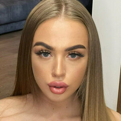 mel dolly OnlyFans Gratis Porn