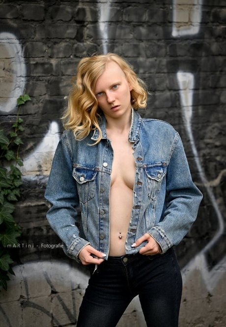 breaking cj Nackt OnlyFans