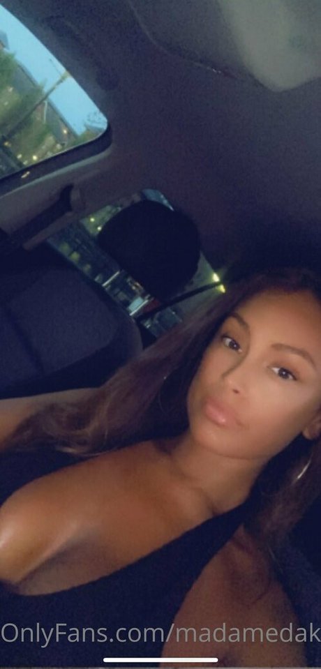 madamedakota OnlyFans Sex Leak