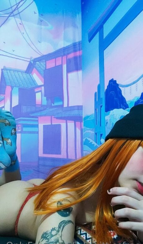 juliekittiesfree OnlyFans nackte Brüste