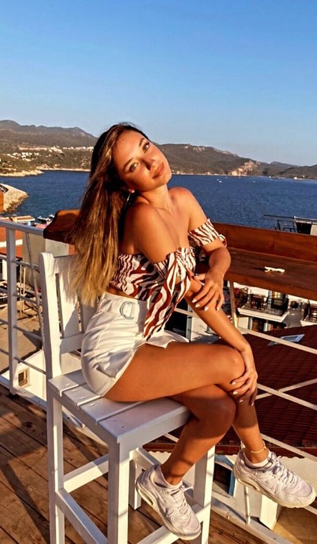 iremsukamber OnlyFans-Leak