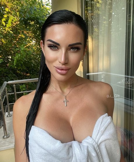 j__gri OnlyFans Lesbisch