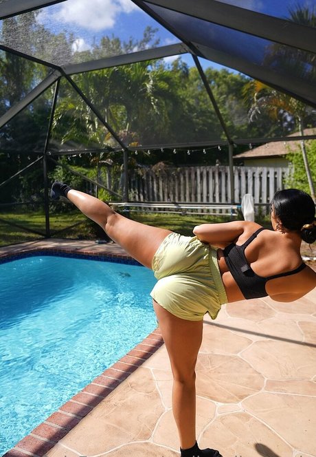 nadiastrikesagain Heiße OnlyFans Inhalte