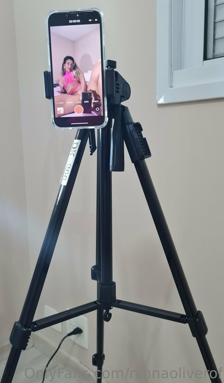 ninnaoliverof OnlyFans Nacktbilder geleakt