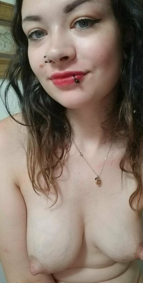 lunartemptations OnlyFans Nacktbilder geleakt