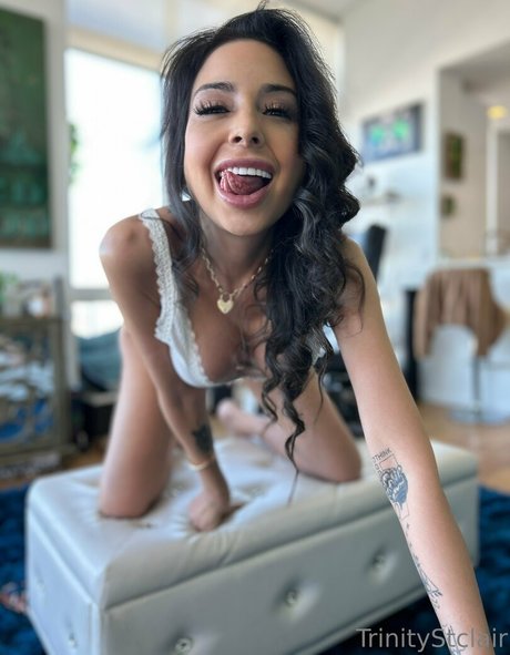 trinitystclair OnlyFans-Fotos