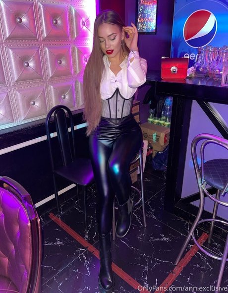 ann exclusive Nacktbilder von OnlyFans