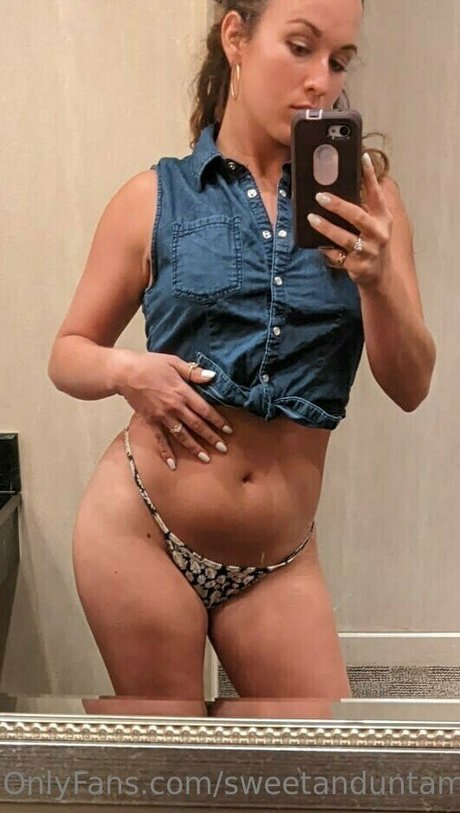 sweetanduntamed Nacktbilder von OnlyFans geleakt