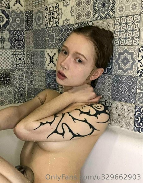 tiny tyan Nackt auf OnlyFans