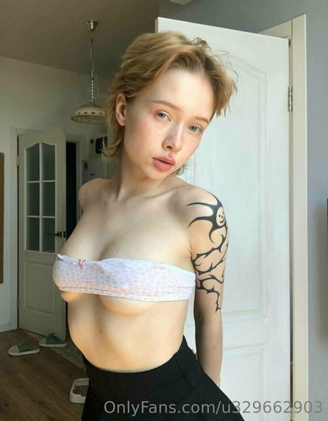 tiny tyan OnlyFans-Leaks