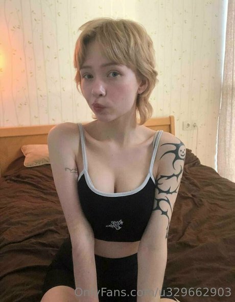 tiny tyan OnlyFans-Bilder